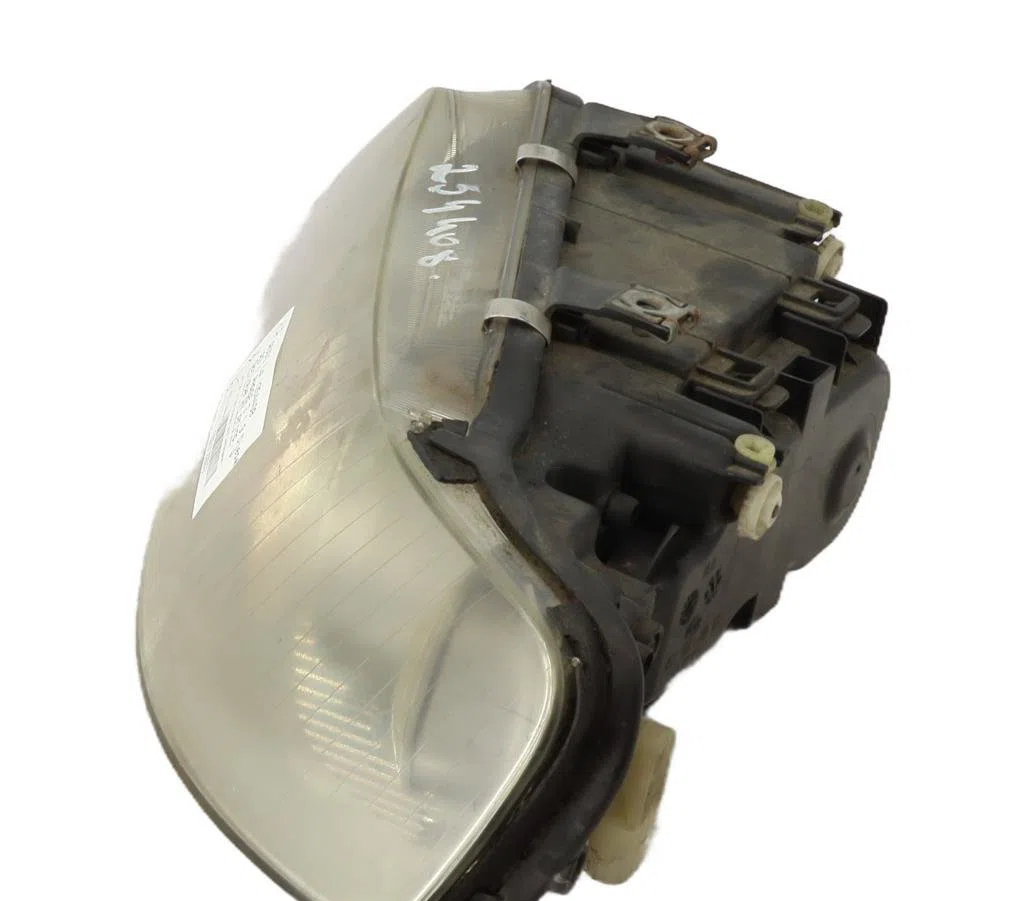 Phare gauche Audi A3 (8L1) 1.9 tdi (1996-2001) occasion