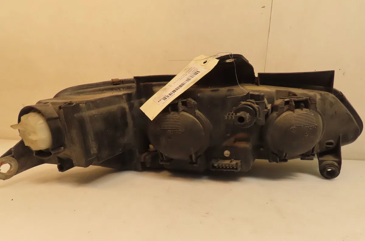Phare gauche Peugeot 406 (8B) 1.8 16v (1995-2000) occasion