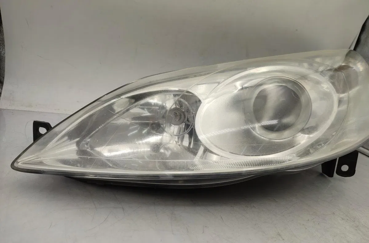 Phare gauche PEUGEOT 407 PHASE 1 occasion