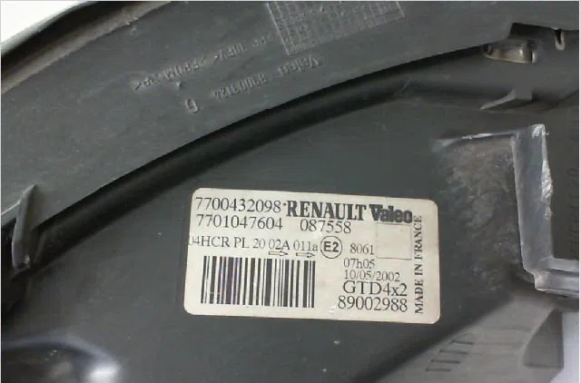 Phare gauche RENAULT SCENIC I occasion