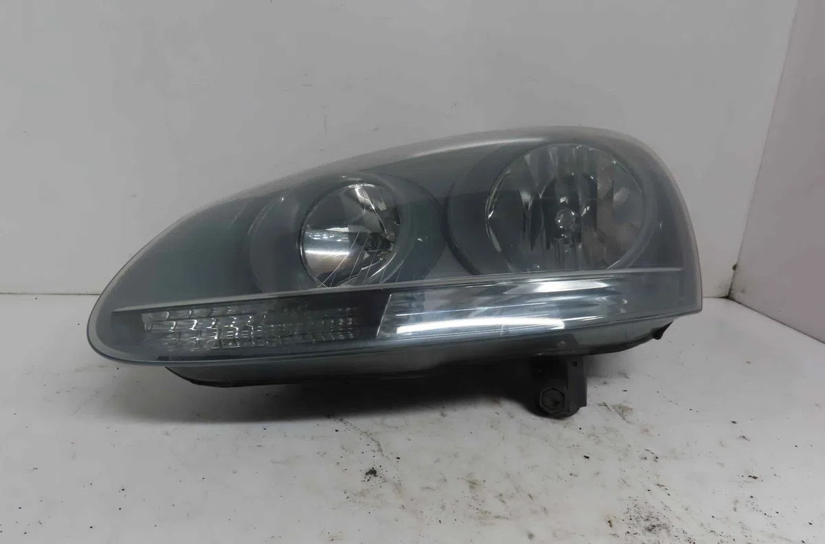 Phare gauche VOLKSWAGEN GOLF V occasion