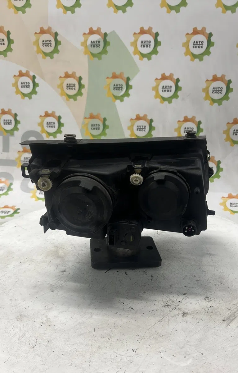 Phare gauche VOLKSWAGEN PASSAT 4 PHASE 1 occasion