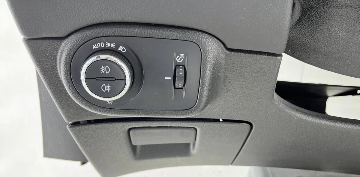 Planche de bord OPEL ZAFIRA TOURER C PHASE 2 occasion