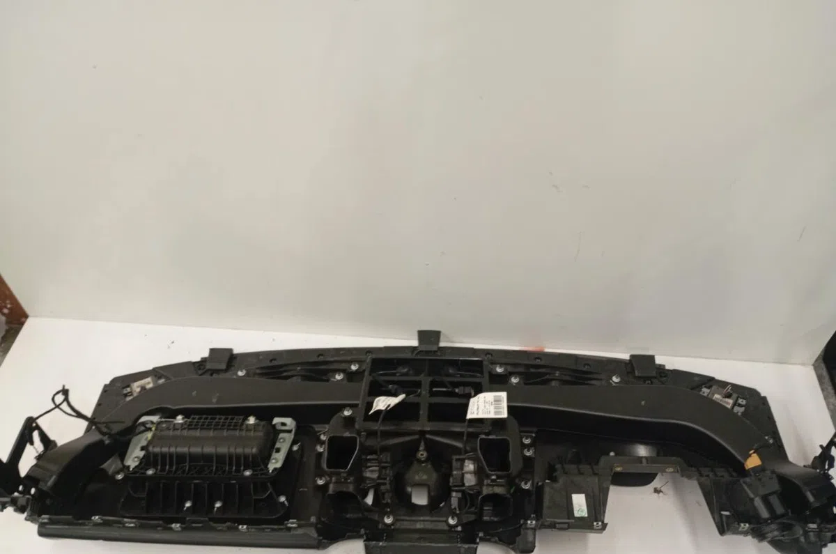 Planche de bord Porsche CAYENNE (92A) 4.8 turbo (2010) occasion