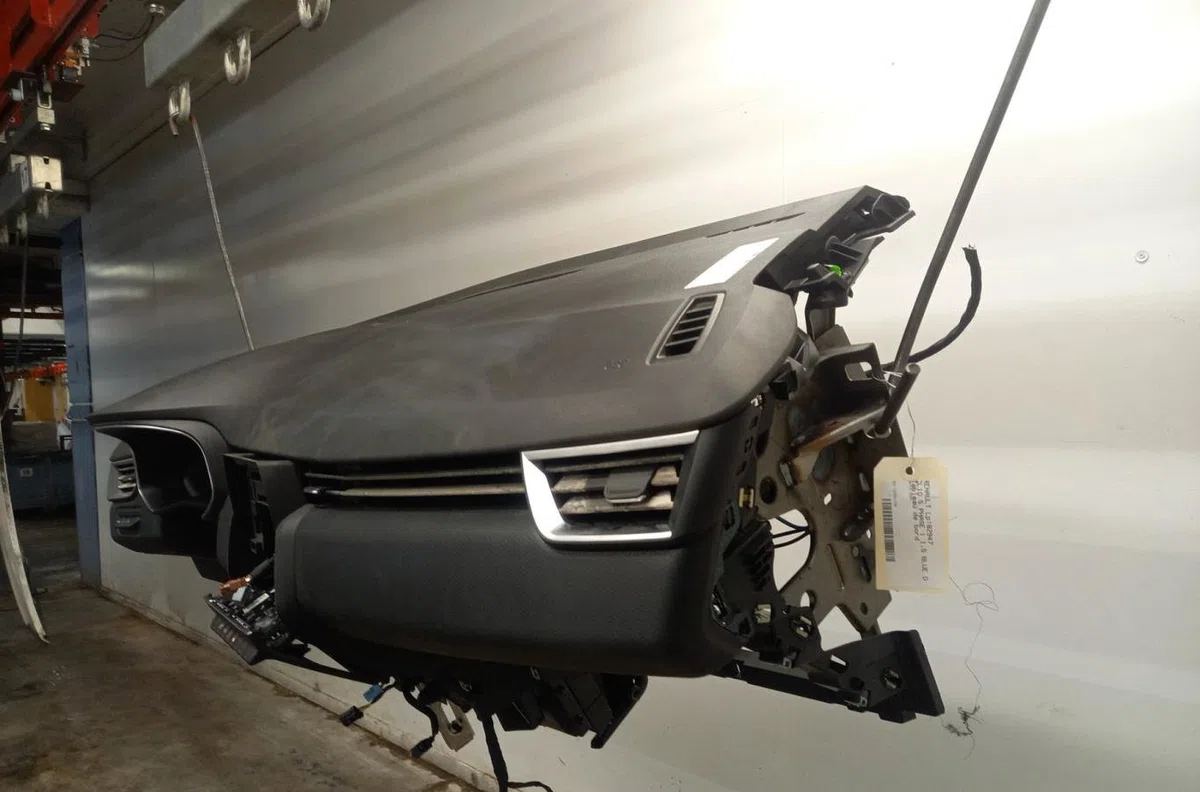 Planche de bord RENAULT CLIO 5 PHASE 1 occasion