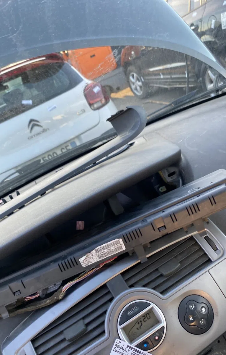 Planche de bord RENAULT GRAND SCENIC 2 PHASE 2 occasion