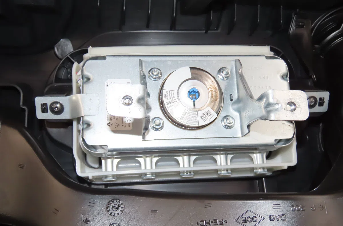 Planche de bord Renault TWINGO III (BCM_, BCA_) Z.e: (bca1) (2020) occasion