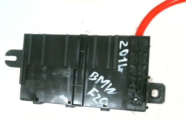Platine fusible ar BMW SERIE 1 occasion