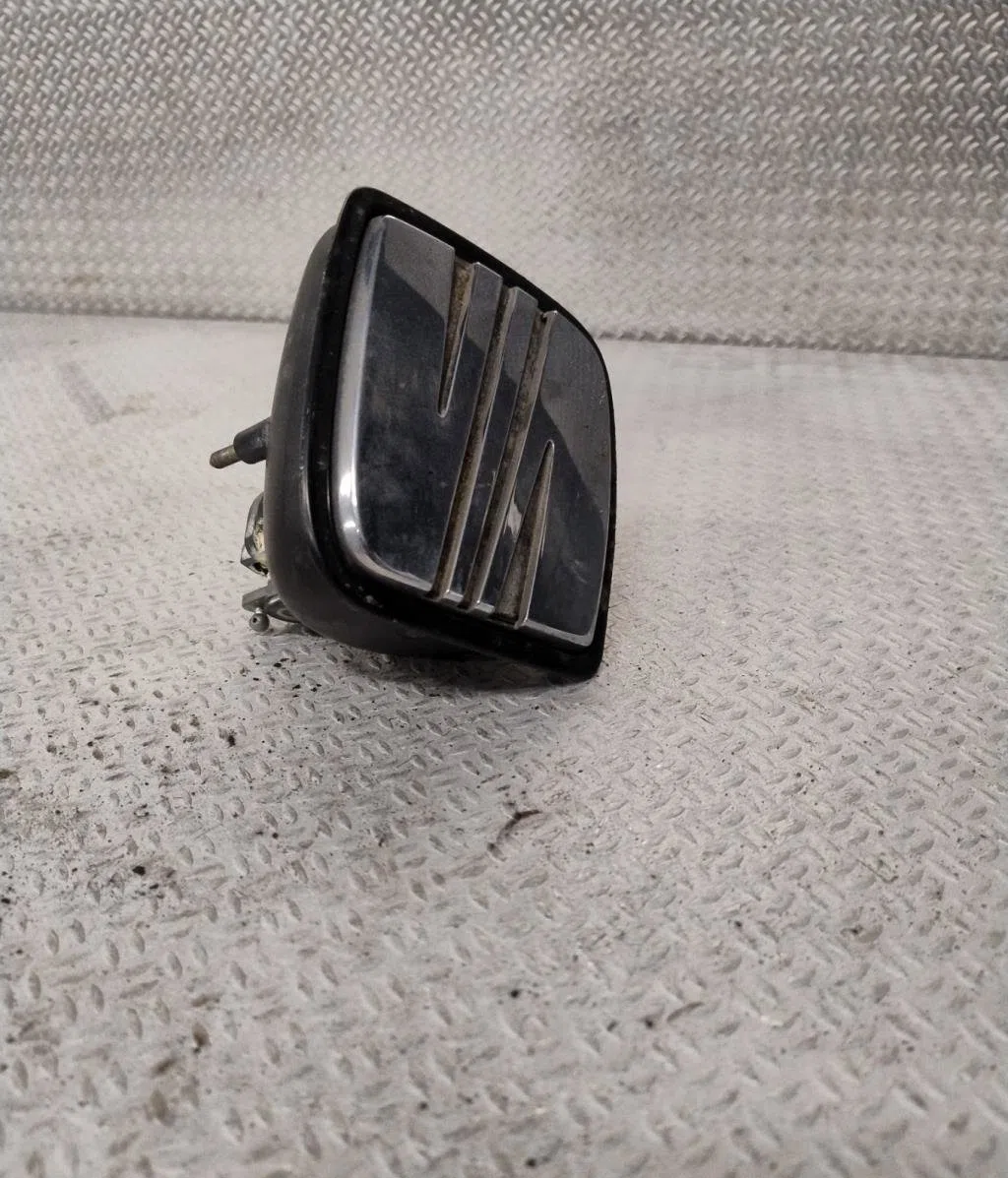 Poignee ext hayon Seat AROSA (6H1) 1.4 (1997-2004) occasion