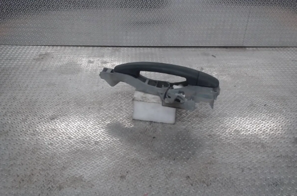 Poignee ext porte ard CITROEN C3 2  C3 2 PHASE 1 occasion