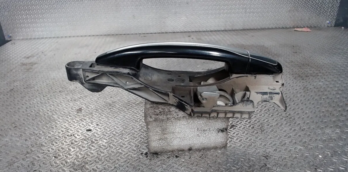 Poignee ext porte ard Citroen C5 III (RD_) 2.2 hdi 200 (2010) occasion