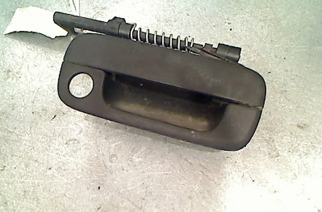 Poignee ext porte ard Peugeot 406 (8B) 1.8 16v (1995-2000) occasion