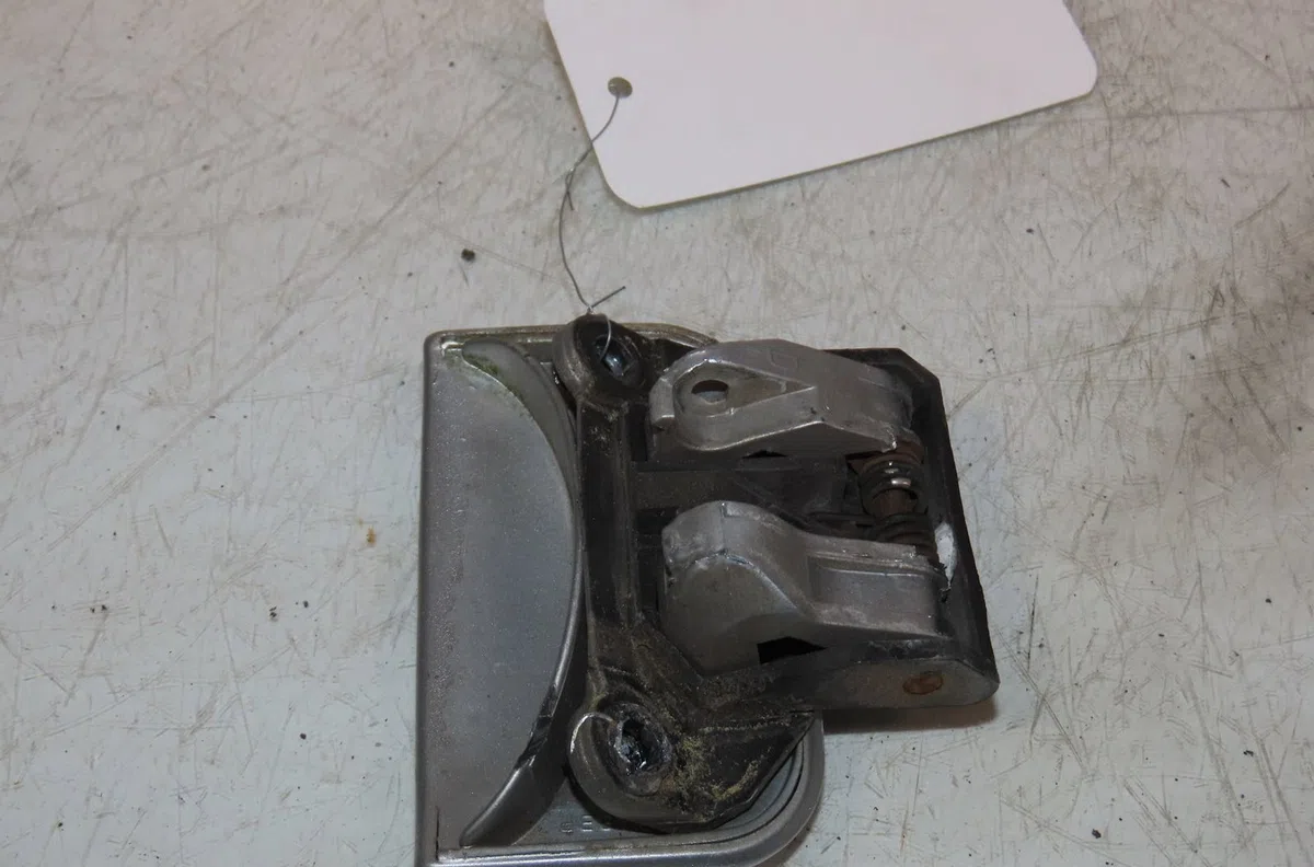 Poignee ext porte avd CITROEN BERLINGO 2001 occasion