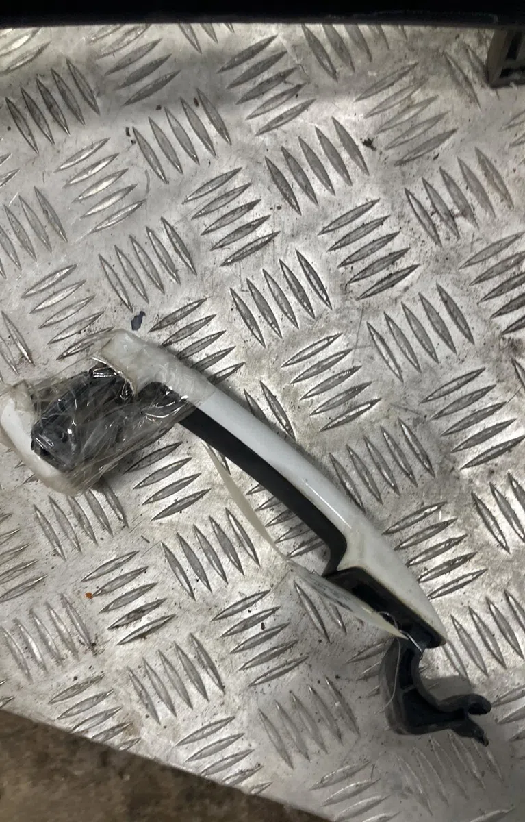 Poignee ext porte avd CITROEN C3 2 PHASE 1 occasion