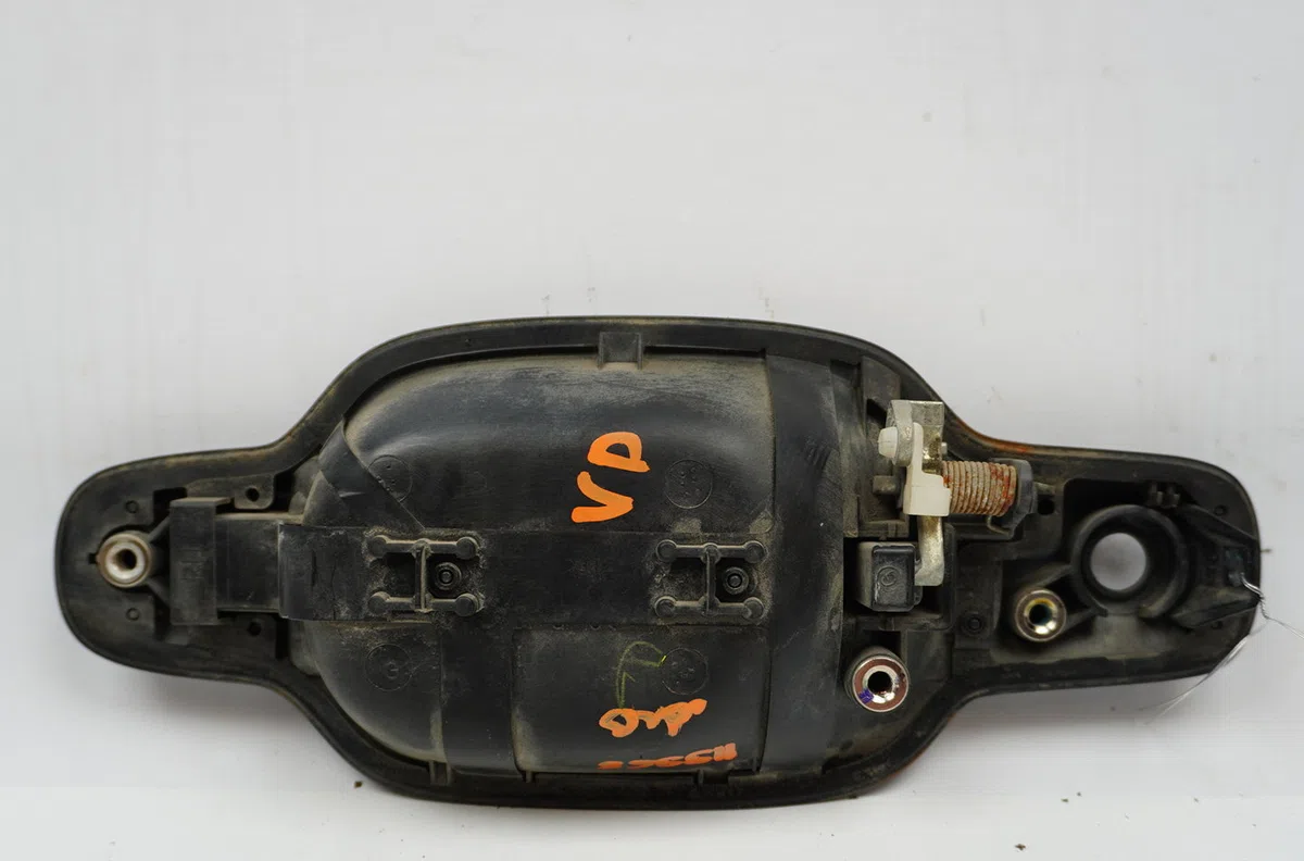 Poignee ext porte avd ISUZU D-MAX I  3.0D 163ch occasion