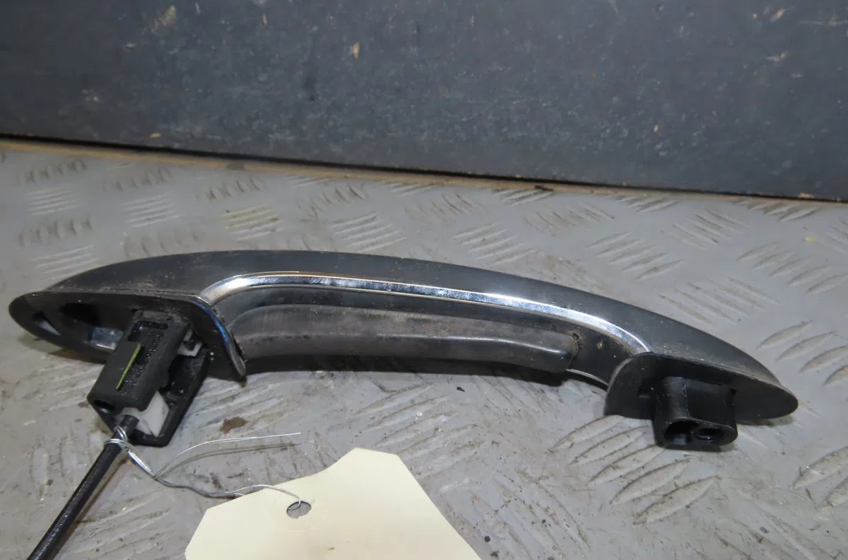 Poignee ext porte avd Mini MINI (R56) Cooper sd (2011-2013) occasion