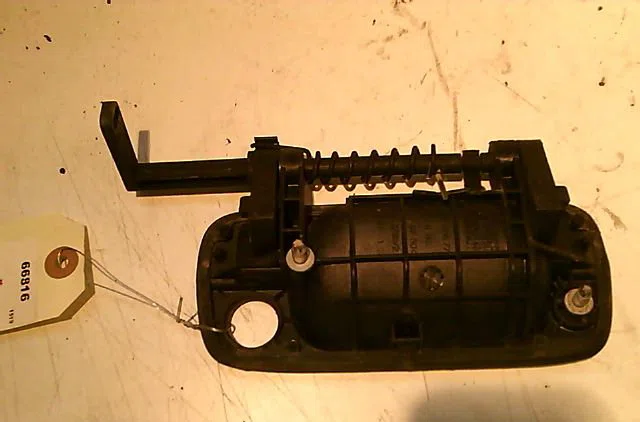 Poignee ext porte avg PEUGEOT 406 occasion