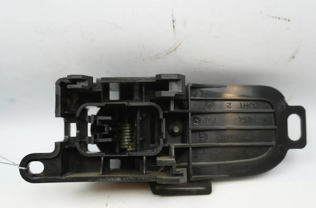 Poignee int porte ard Nissan NOTE (E11, NE11) 1.5 dci (2010-2012) occasion