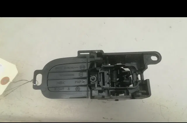 Poignee int porte avd Nissan NOTE (E11, NE11) 1.5 dci (2010-2012) occasion