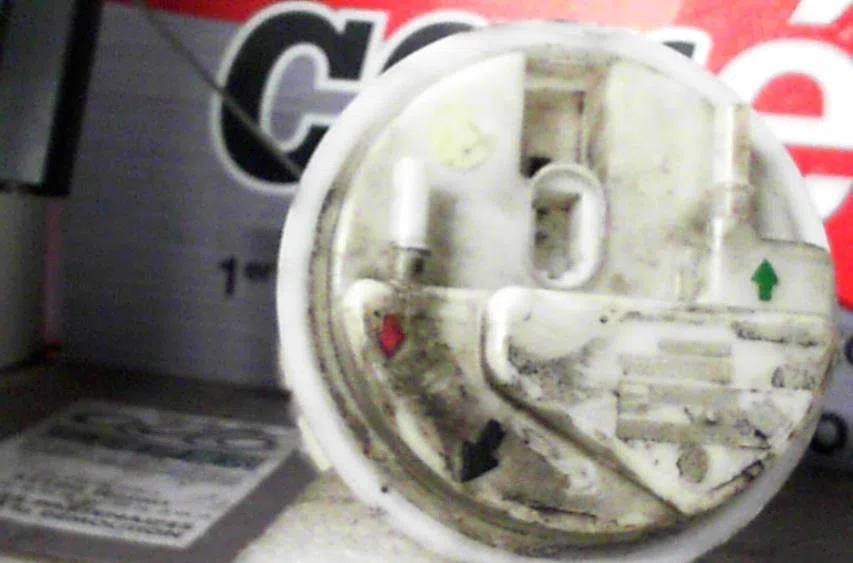 Pompe à carburant électrique RENAULT CLIO 2  CLIO 2 PHASE 2 occasion
