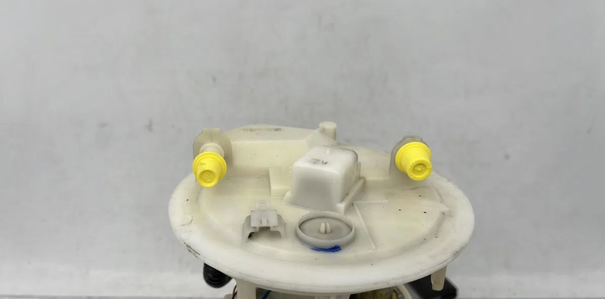 Pompe à carburant immergée RENAULT MEGANE 2 PHASE 1 occasion