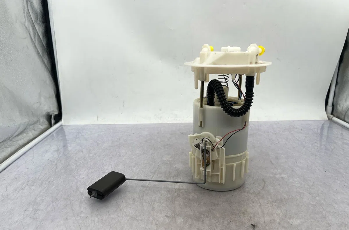 Pompe à carburant immergée RENAULT MEGANE 2 PHASE 2 BREAK occasion