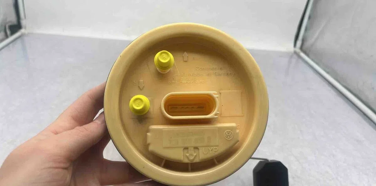 Pompe à carburant immergée VOLKSWAGEN TRANSPORTER 6 PHASE 1 occasion