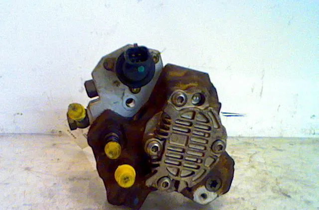 Pompe injection diesel PEUGEOT 206 2004 occasion