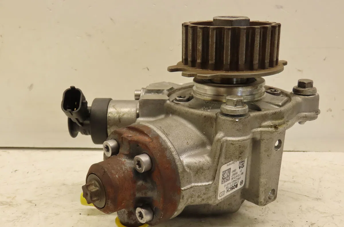 Pompe injection diesel Peugeot 3008 Monospace (0U_) 1.6 bluehdi 120 (2014-2016) occasion