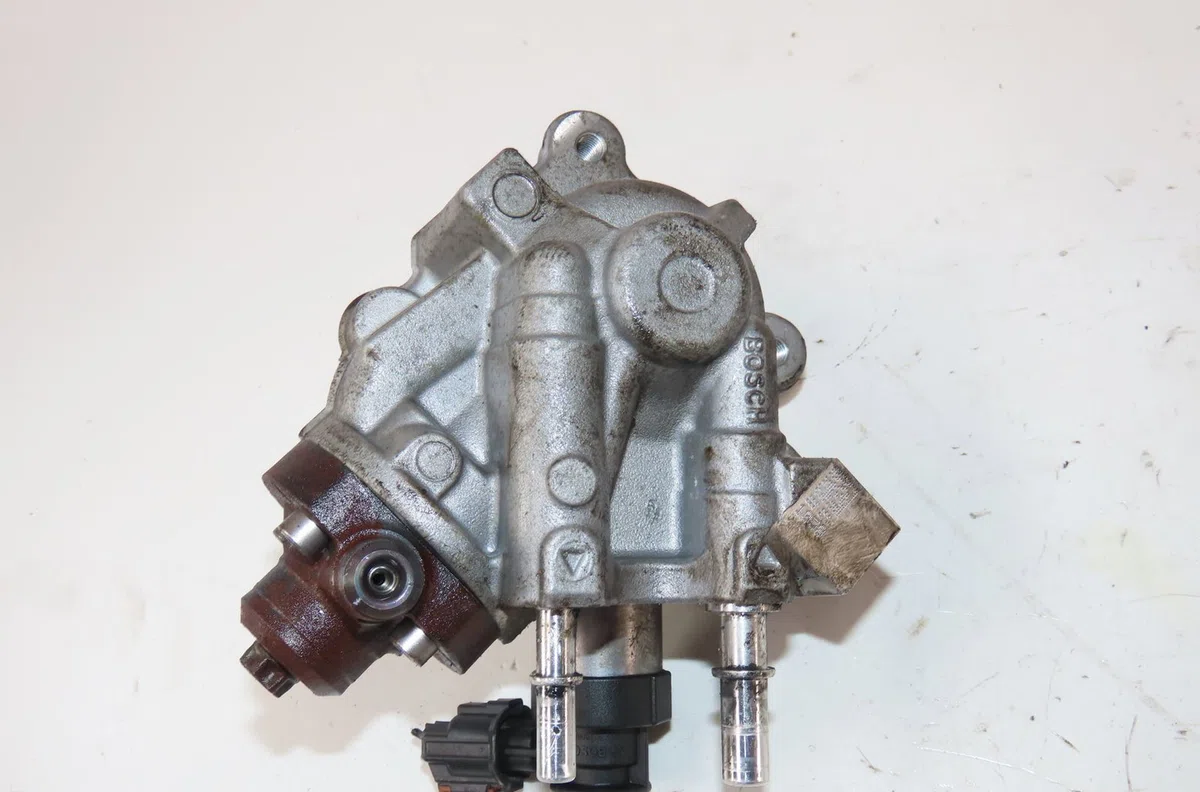 Pompe injection diesel Peugeot PARTNER Camionnette-Monospace 1.6 bluehdi 100 (2015) occasion