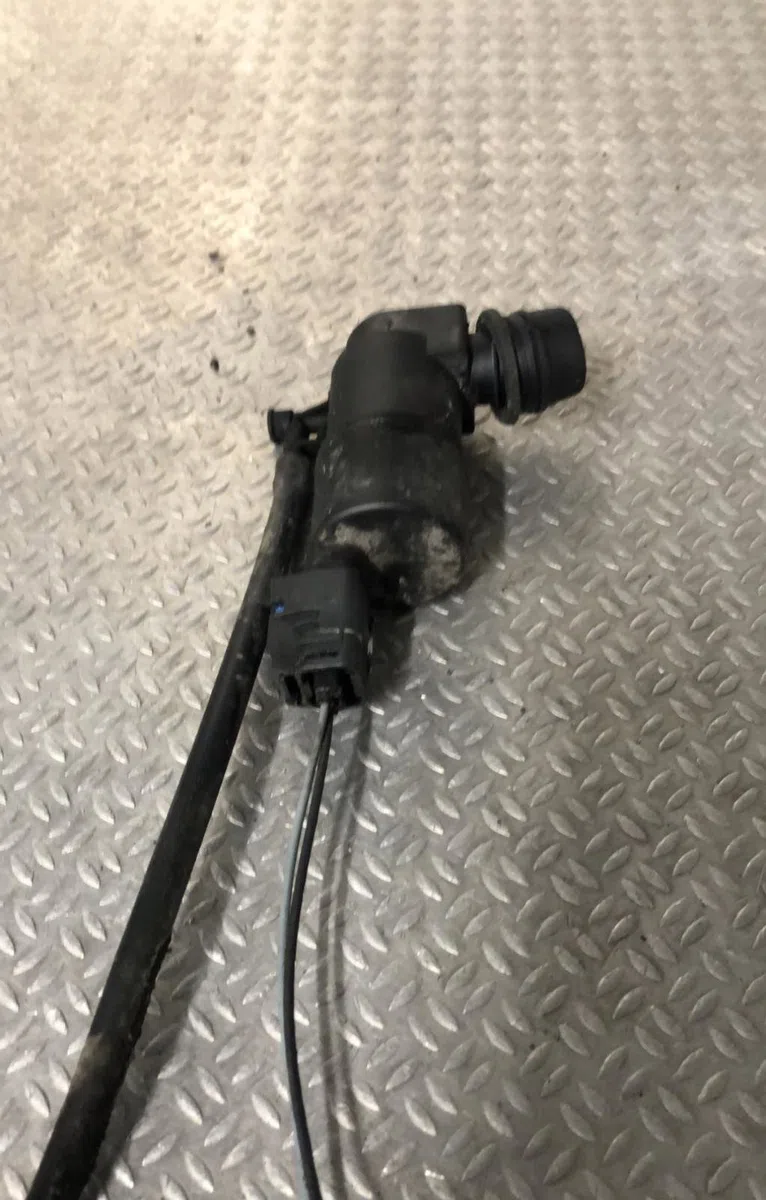 Pompe lave-glace avant RENAULT MASTER 3  MASTER 3 PHASE 2 occasion
