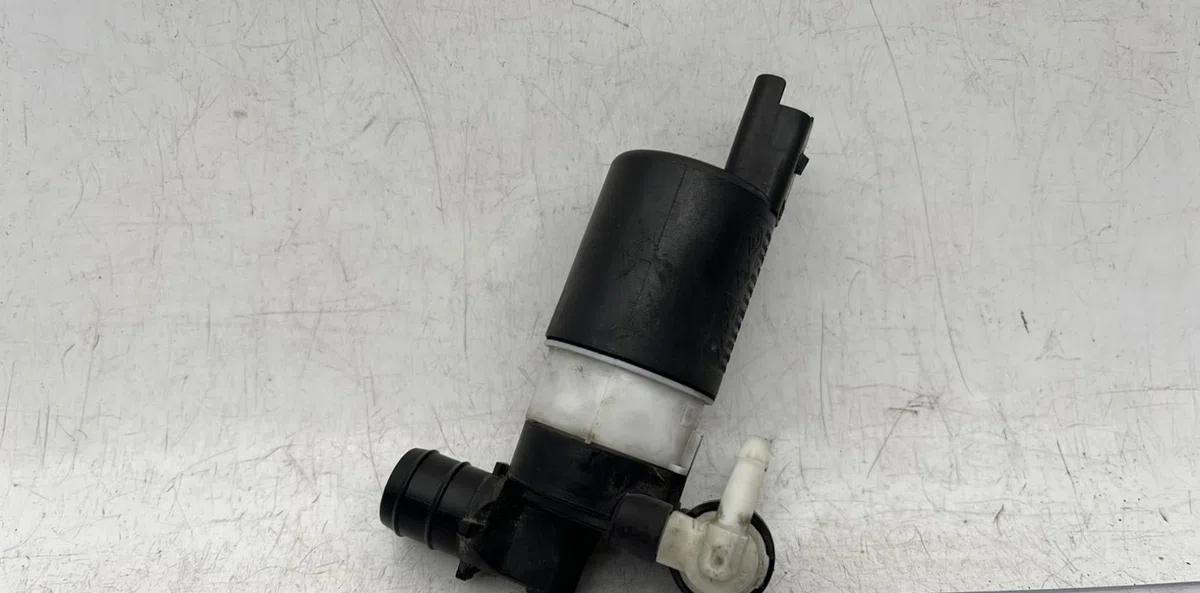 Pompe lave-glace avant RENAULT MEGANE 3 PHASE 1 occasion