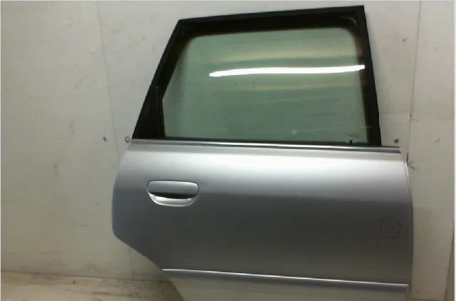 Porte arrière droite AUDI A4 II occasion