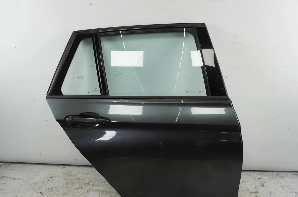 Porte arrière droite B.M.W. SERIE 3 VI 2.0D 136ch occasion