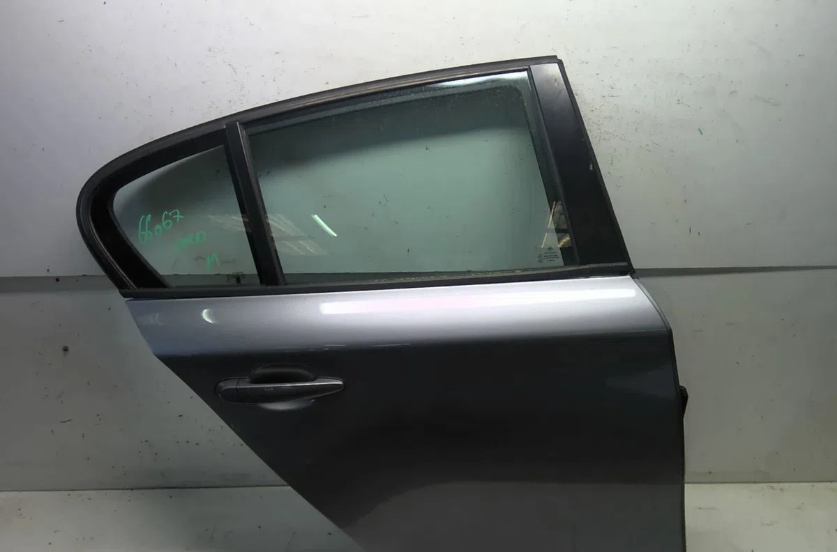 Porte arrière droite Bmw 1 (E87) 118 d (2004-2007) occasion