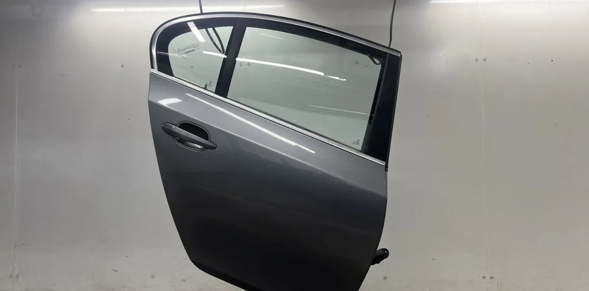 Porte arrière droite BMW SERIE 5 E60 PHASE 2 occasion