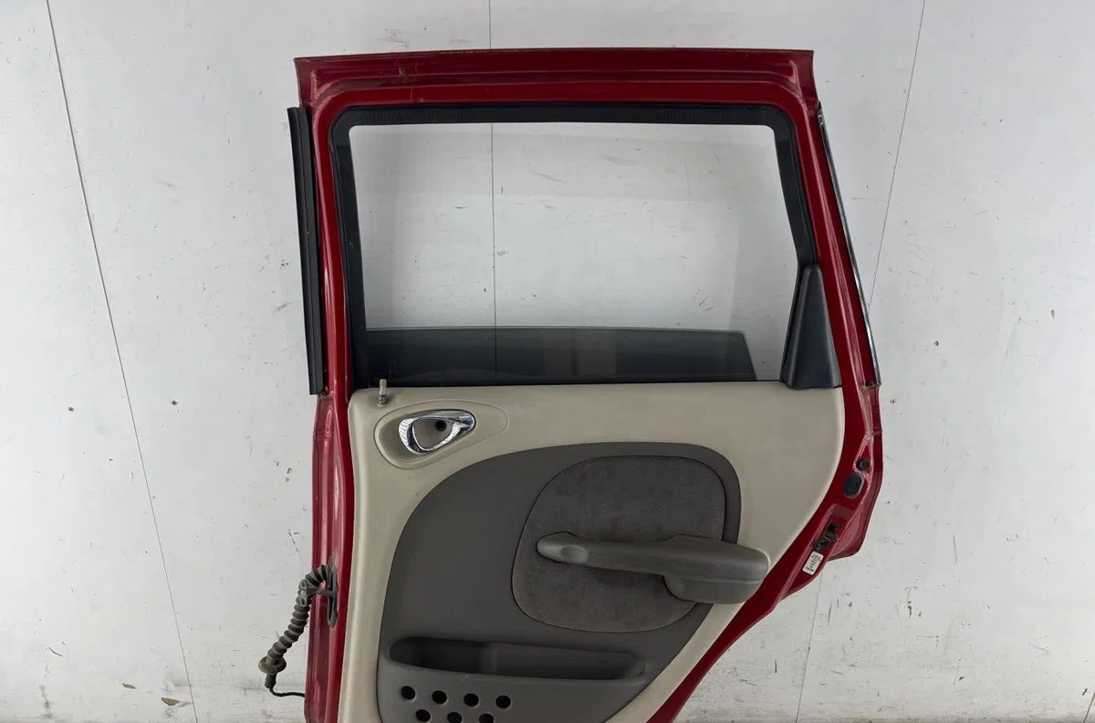 Porte arrière droite CHRYSLER PT CRUISER PHASE 1 BREAK occasion