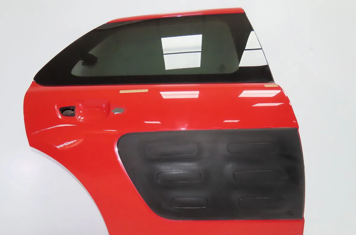 Porte arrière droite Citroen C4 CACTUS 1.6 hdi 90 (2014) occasion