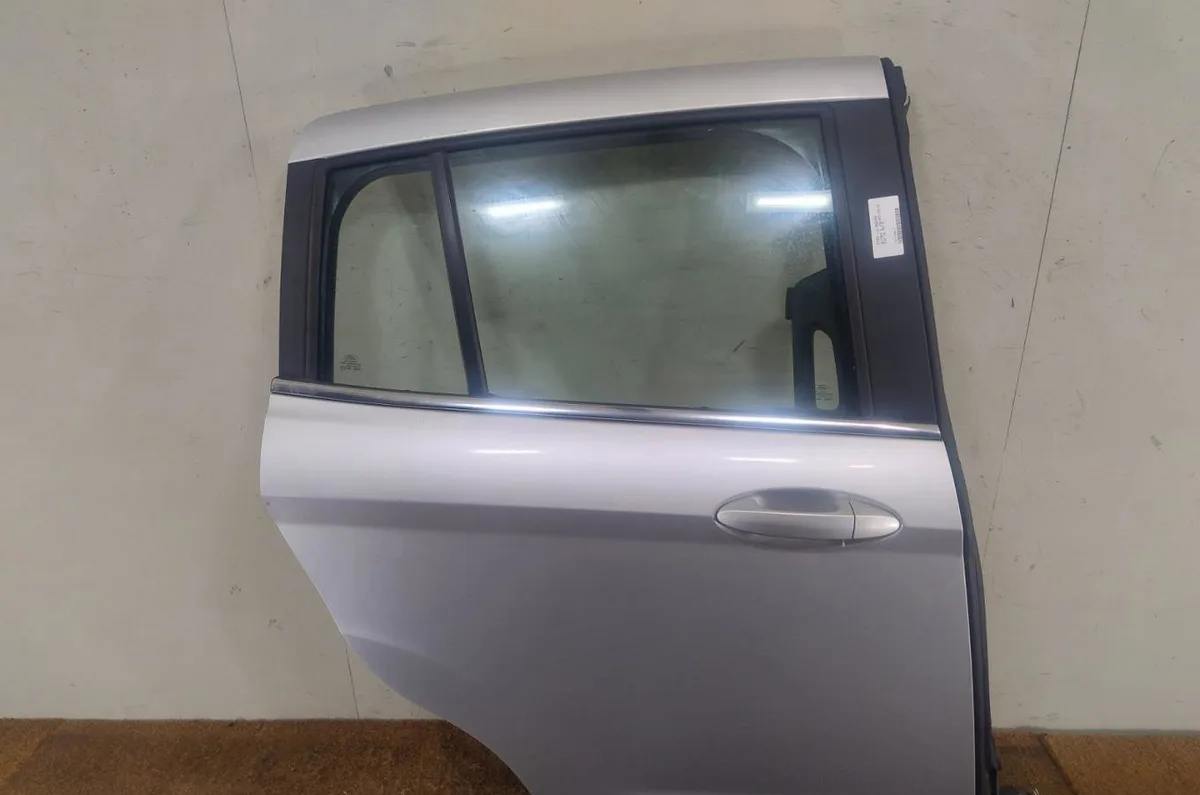 Porte arrière droite FORD B-MAX  0 occasion