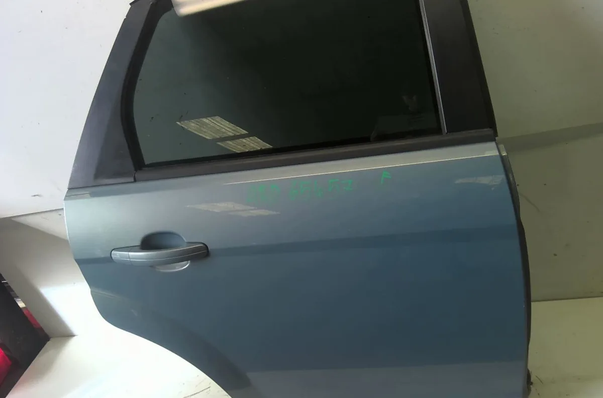 Porte arrière droite FORD FOCUS 2 PHASE 2 occasion
