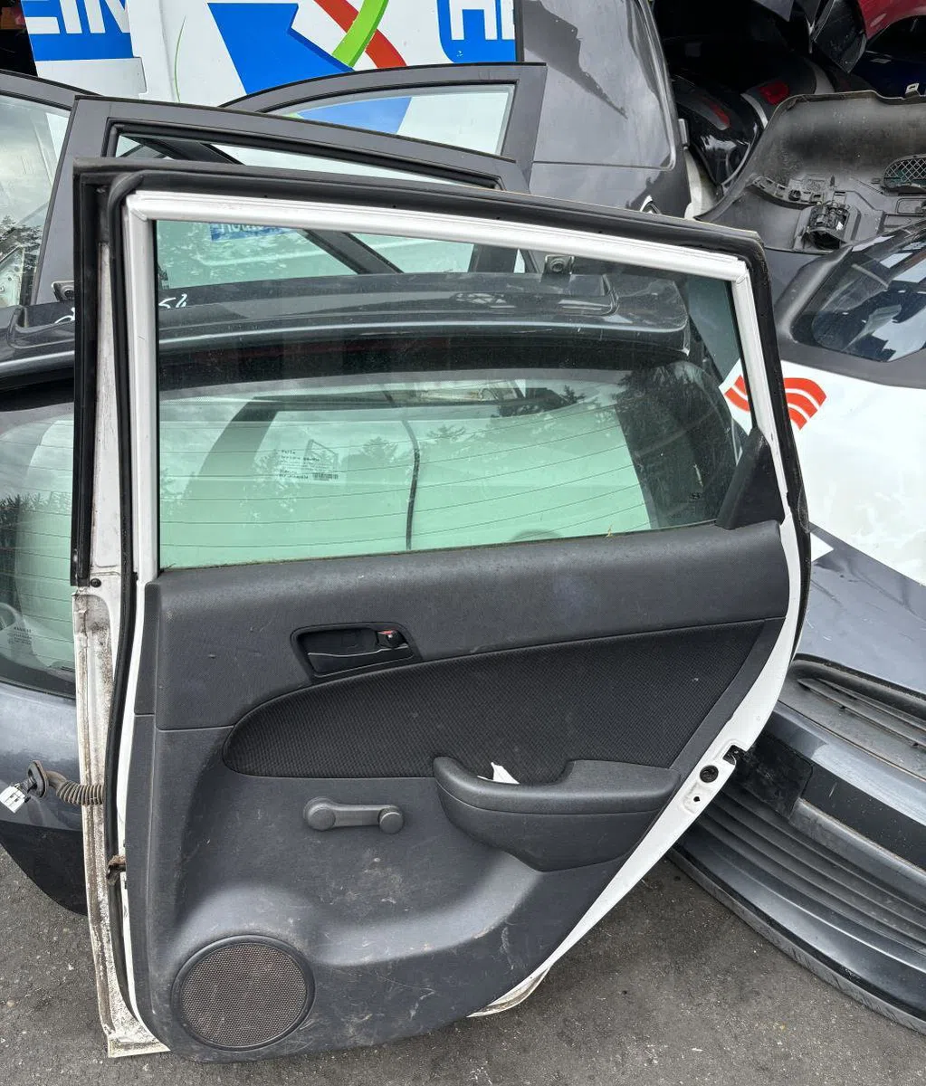 Porte arrière droite HYUNDAI I 30 1 PHASE 1 occasion