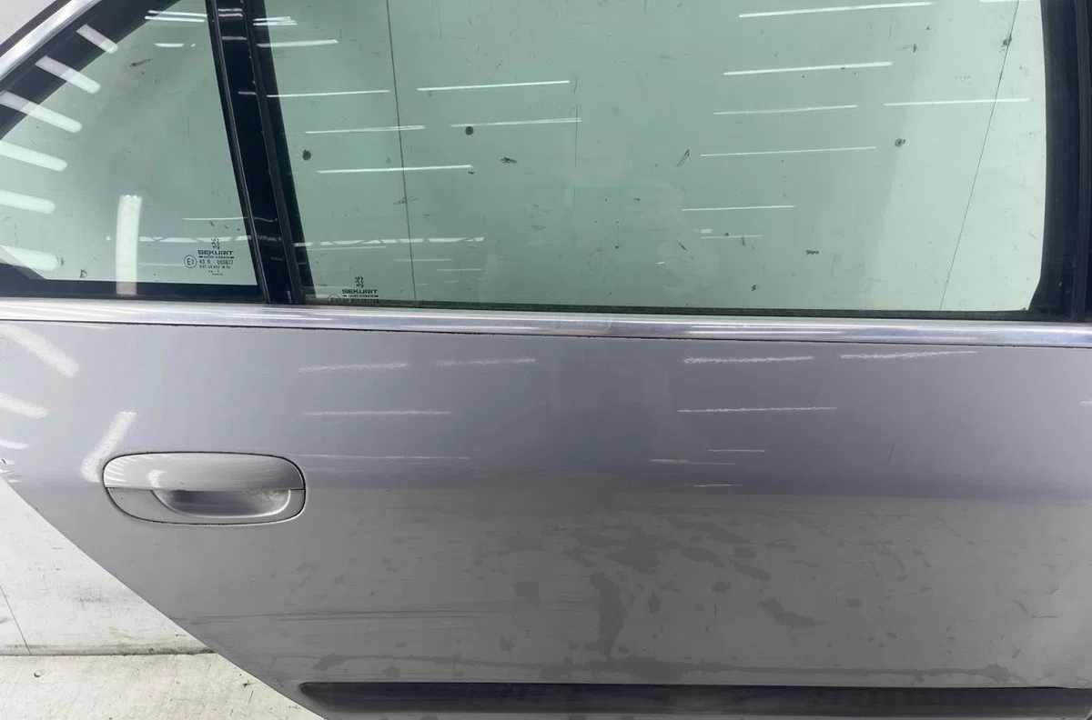 Porte arrière droite PEUGEOT 607 PHASE 1 occasion