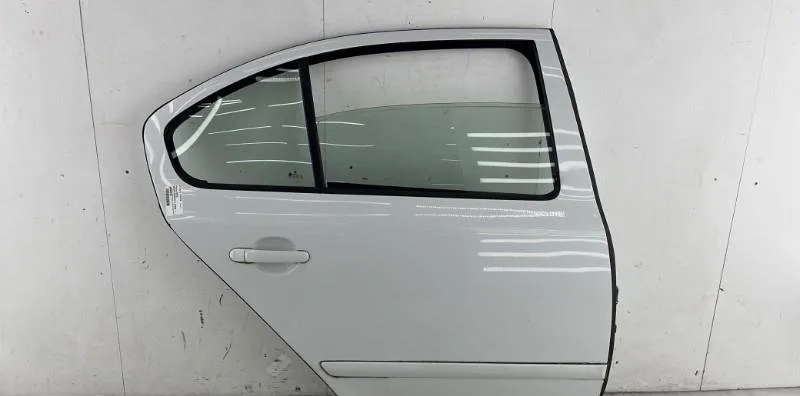 Porte arrière droite SKODA OCTAVIA 2 PHASE 1 occasion