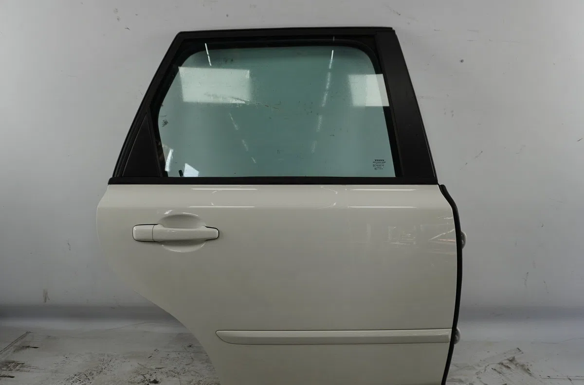 Porte arrière droite Volvo V50 (545) D2 (2010-2012) occasion