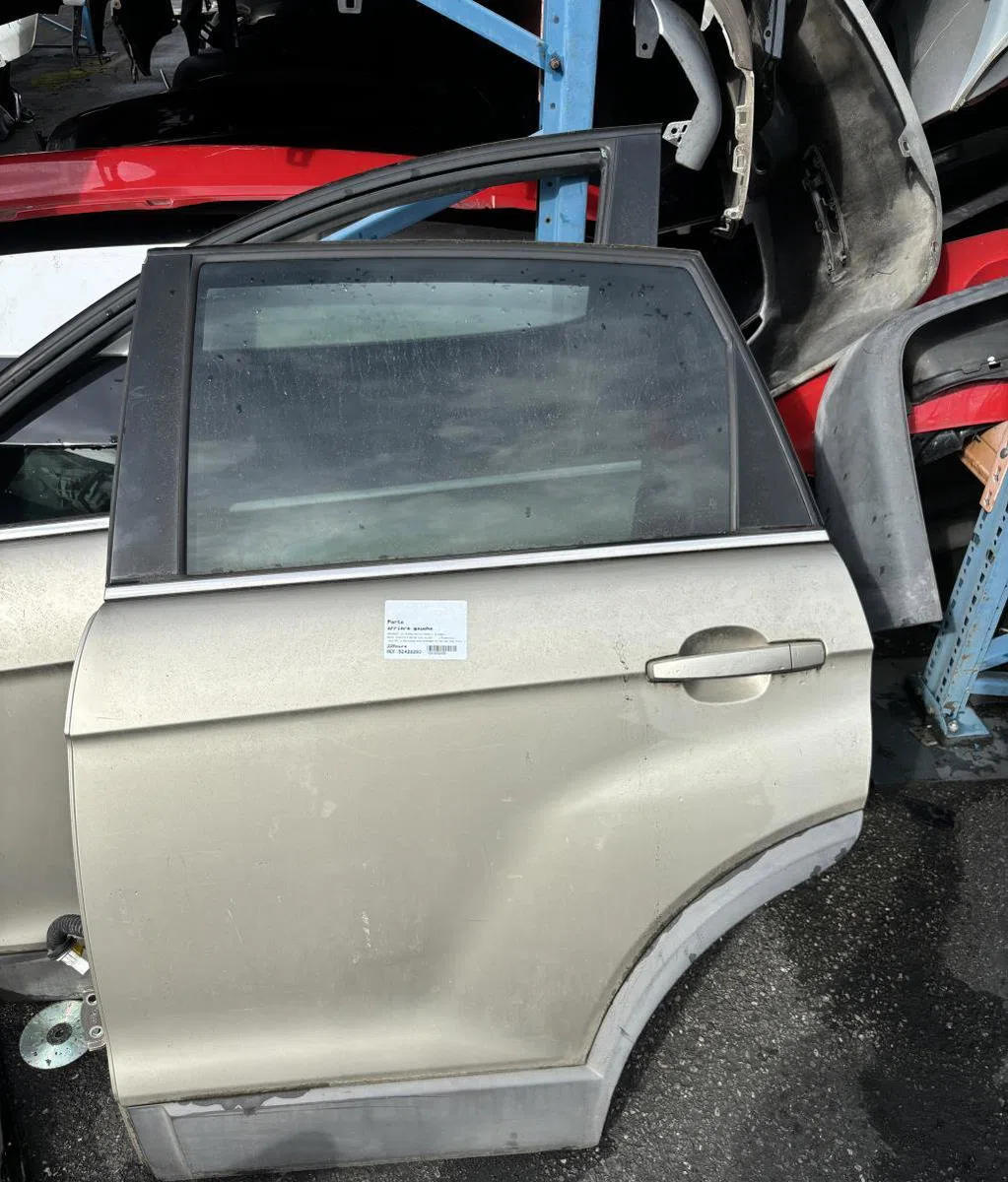 Porte arrière gauche Chevrolet CAPTIVA (C100, C140) 2.0 d (2007) occasion