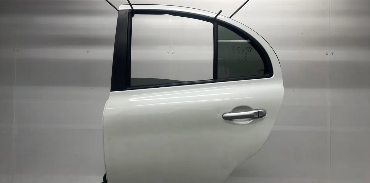 Porte arrière gauche NISSAN MICRA 4 PHASE 1 occasion
