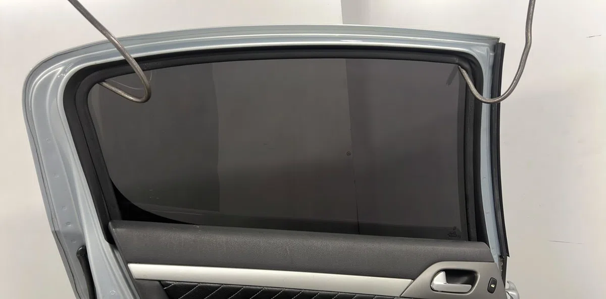 Porte arrière gauche PEUGEOT 407 PHASE 1 occasion