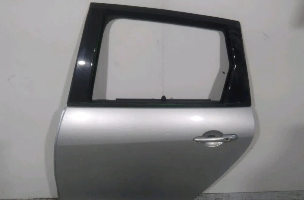 Porte arrière gauche Renault GRAND SCÉNIC III (JZ0-1_) 1.5 dci (2009) 5 portes occasion