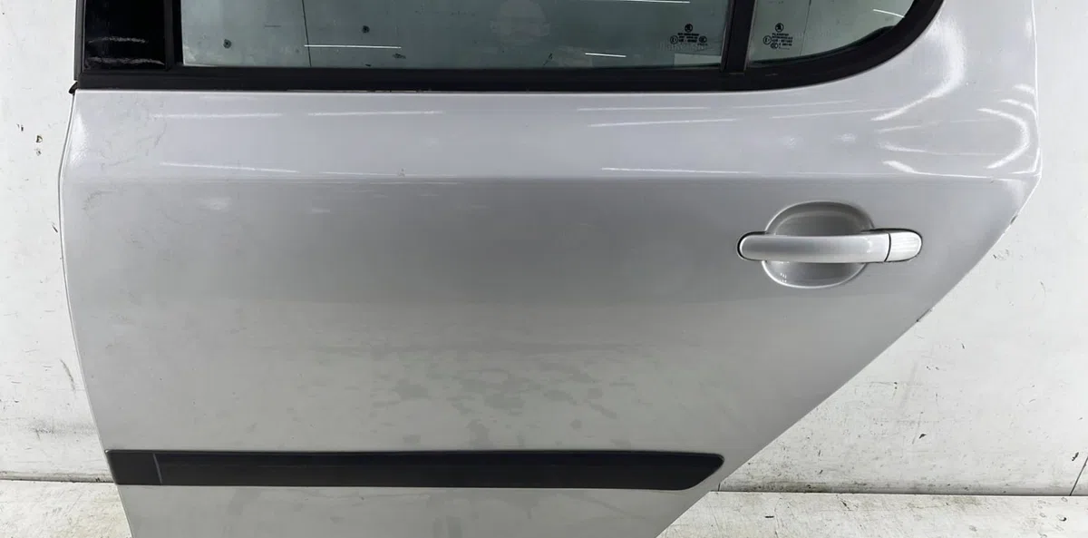 Porte arrière gauche SKODA FABIA 2 PHASE 1 occasion