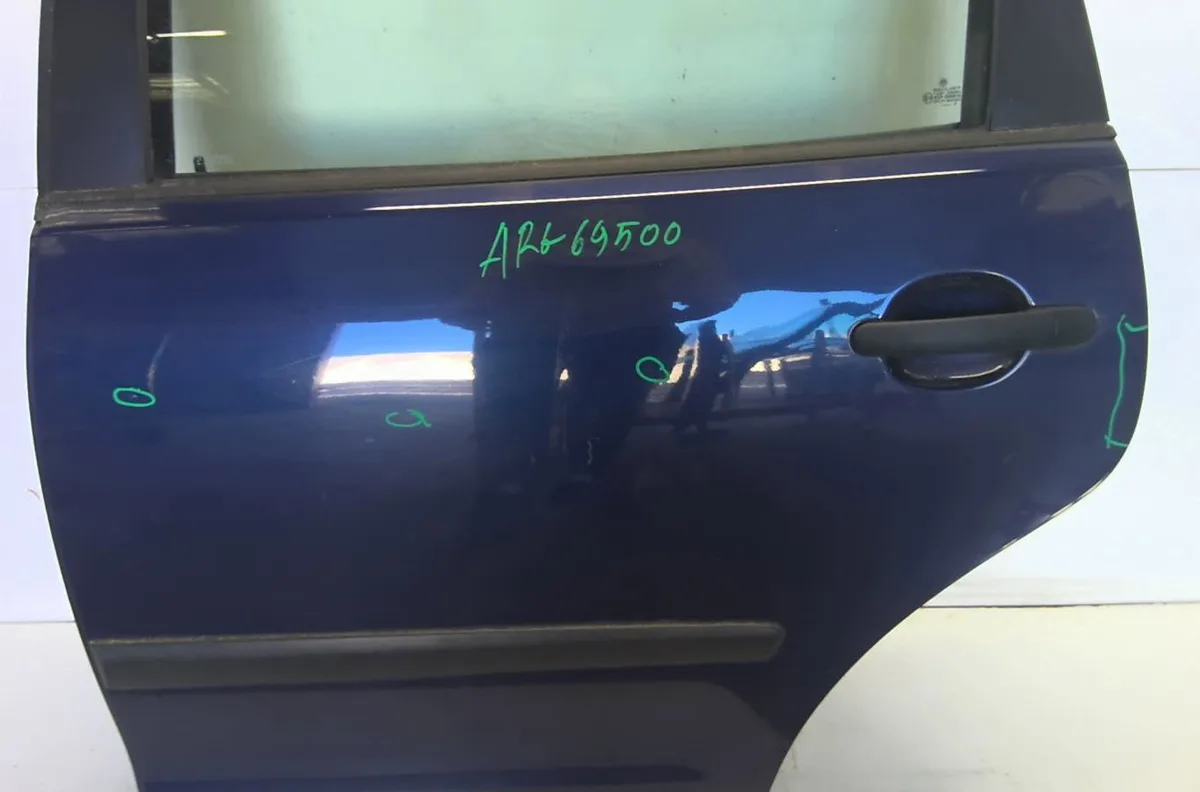 Porte arrière gauche Volkswagen POLO (9N_, 9A_) 1.9 sdi (2001-2009) occasion